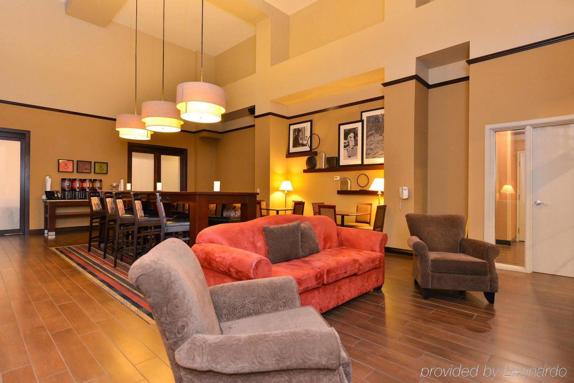 Hampton Inn & Suites By Hilton Edmonton International Airport Leduc Eksteriør bilde
